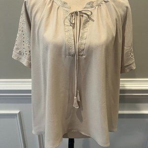 KAARI blue Embroidered Short Sleeve  Top "La Dolce Vita" Stone Size L NWT